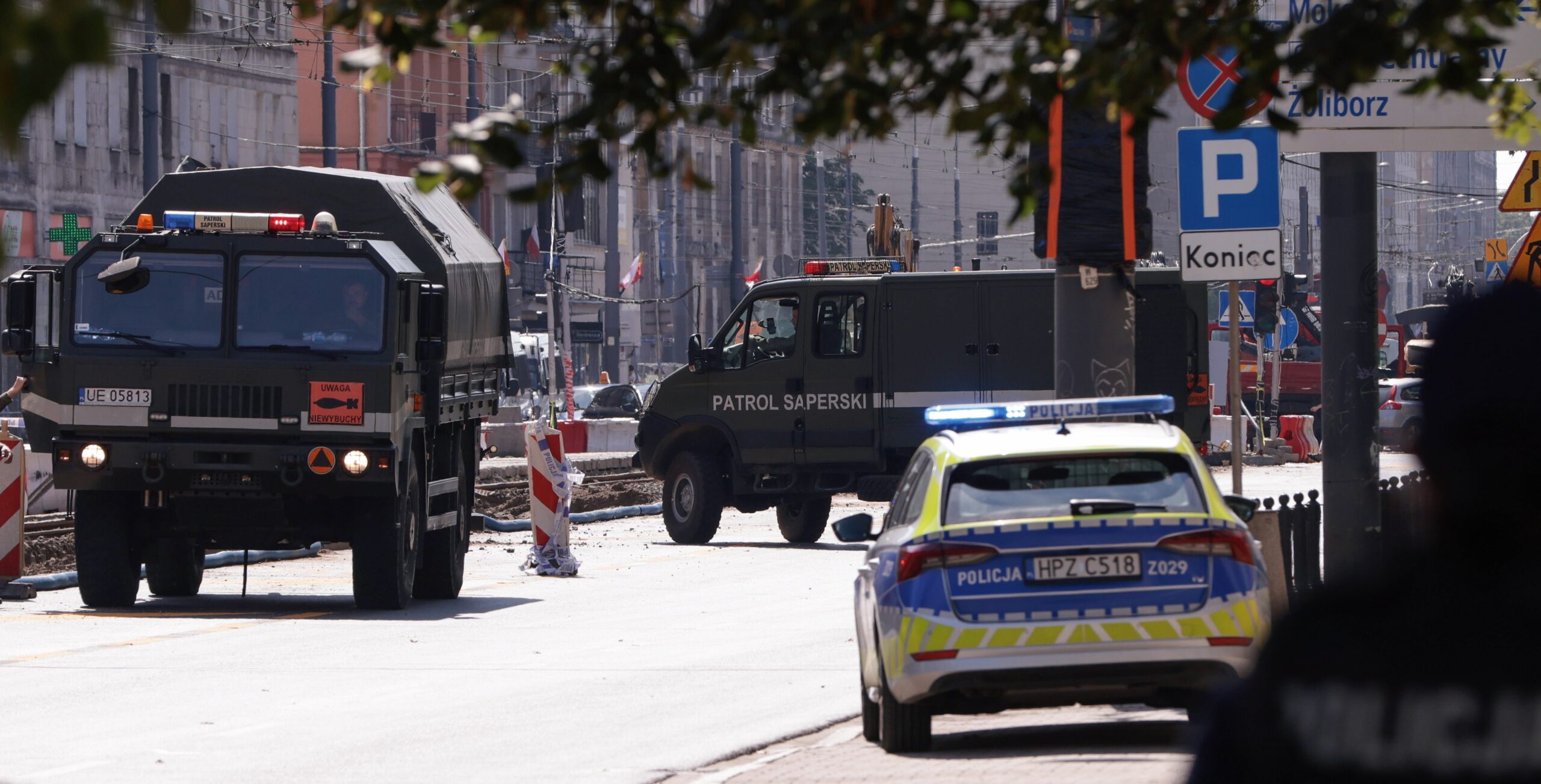 Unexploded WWII ordnance discovered under busy Warsaw street