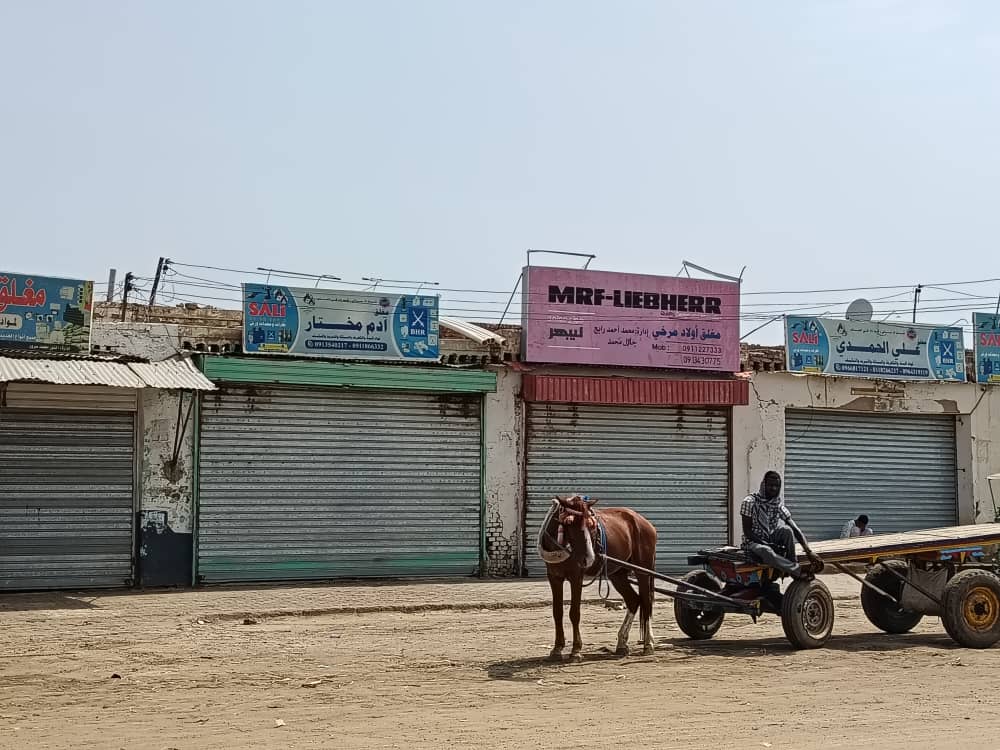 White Nile traders strike over rising fees as Port Sudan faces water and power crisis