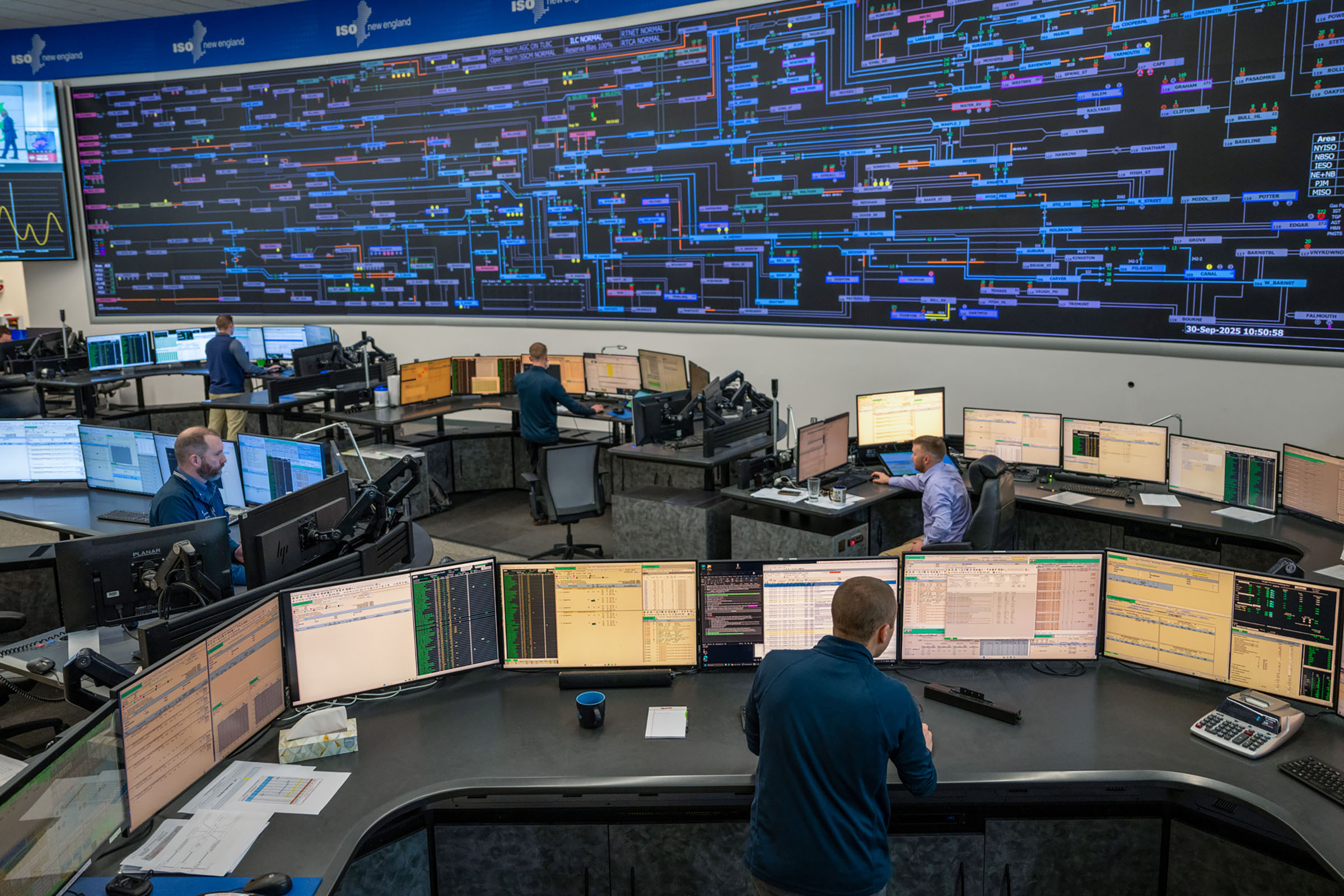 Why NH shouldn't leave the grid to lower power bills