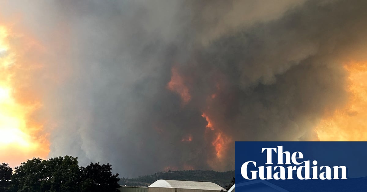 ‘Explosive’ wildfire forces 20,000 people to flee as British Columbia declares state of emergency | Canada