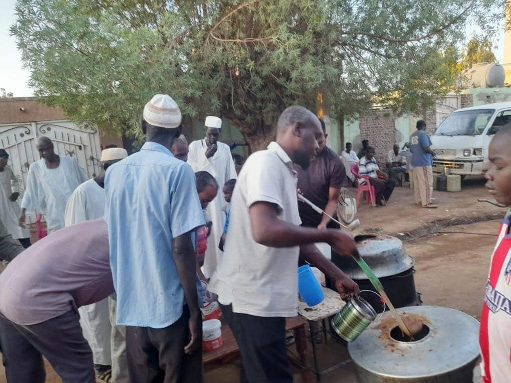 ‘Takaya’ community kitchen closures threaten 50,000 families in Sudan capital