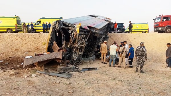 22 killed, 28 injured in bus crash in Egypt's South Sinai