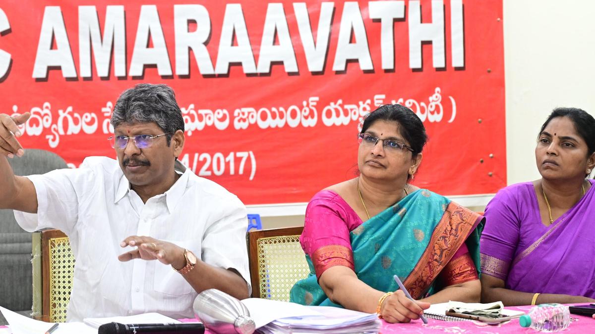 AP JAC Amaravati defers agitation after CM’s assurances on PRC, DA, pension