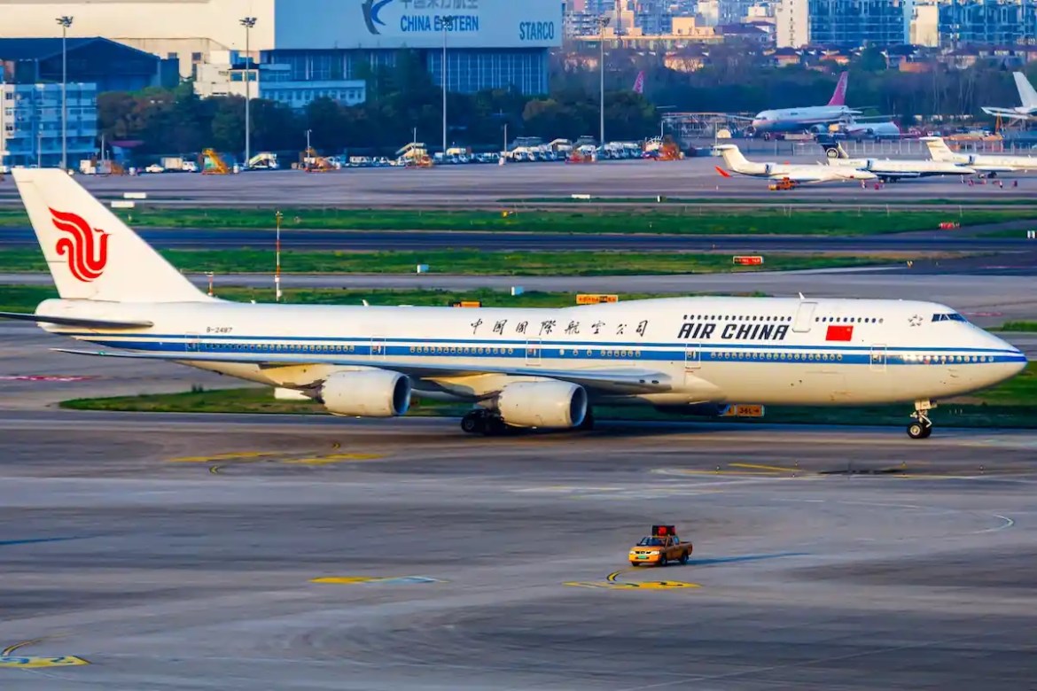 Air China's Boeing grounded in New York after an incident