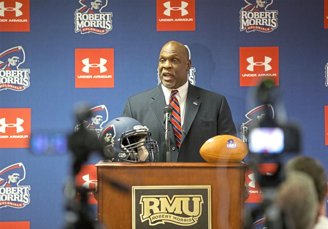 Akron routs Robert Morris behind Cibastian Broughton’s 4 TD passes