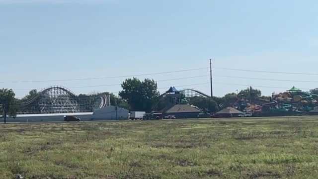 Altoona street shuts down due to power pole crash near Adventureland