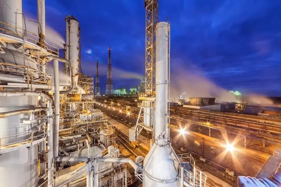 Ammonia gas leak kills two, injures 114 in southern Iraq