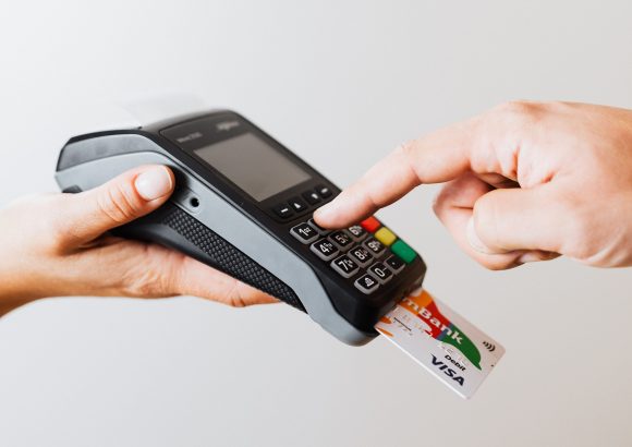 Anadegas to disconnect Verifone at 780 gas stations on September 25
