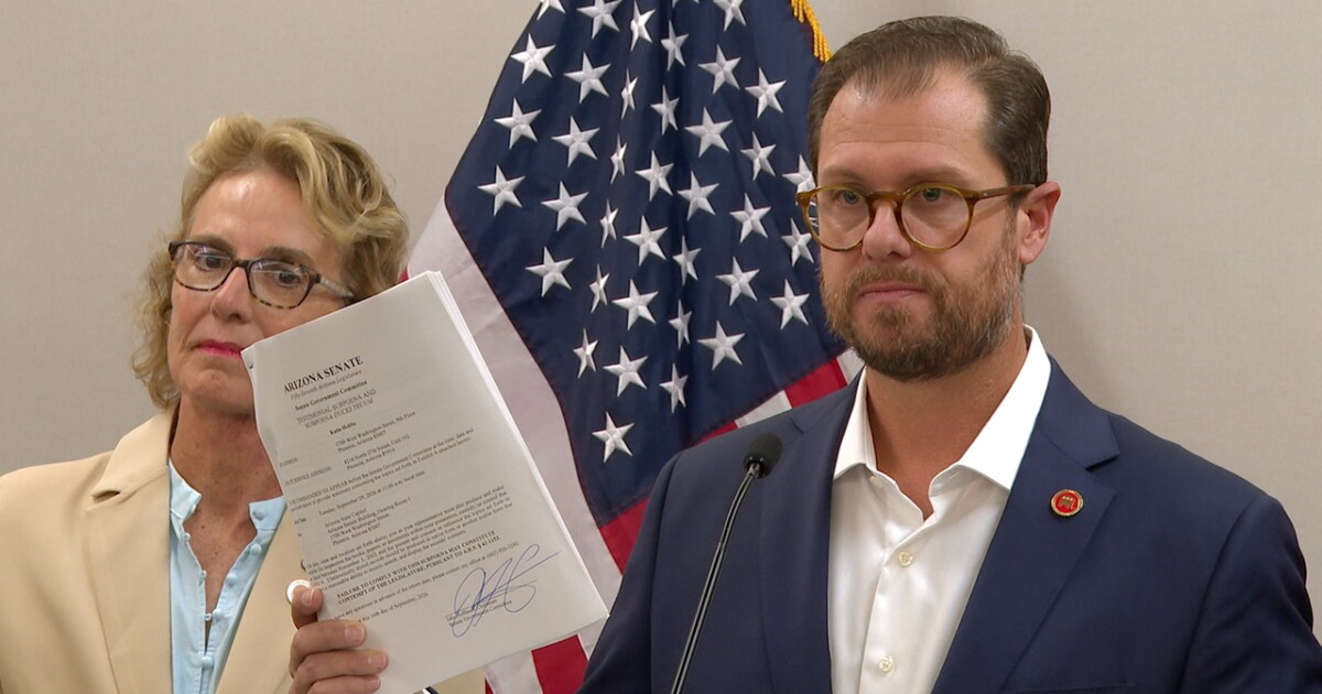 Arizona Senate subpoenas Hobbs, Mayes in pay-for-play investigation