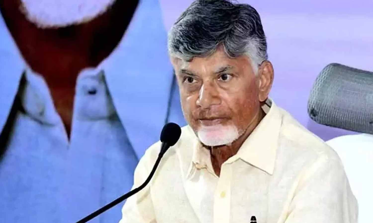 CM Chandrababu reviews on heavy rains, gives directions the officials on damages