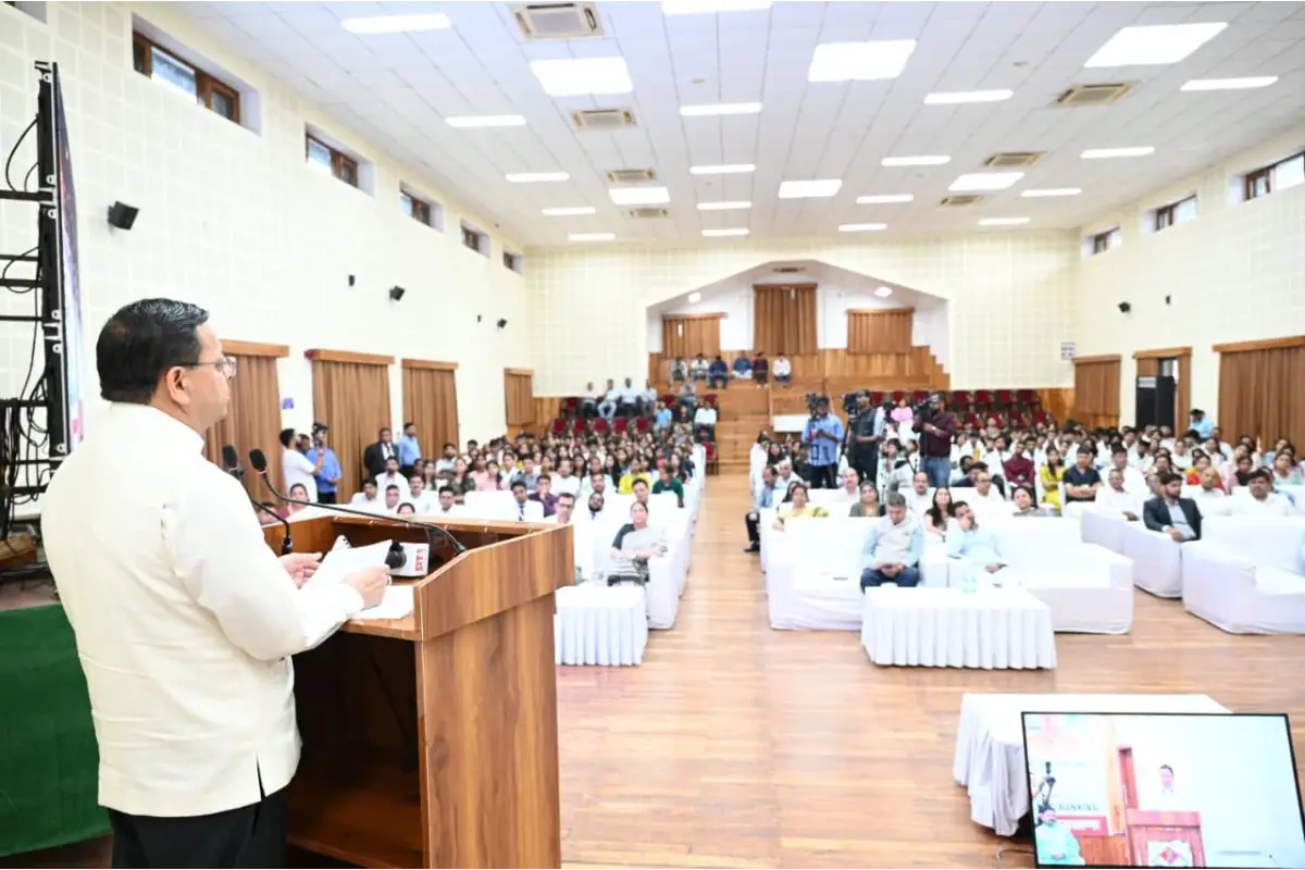 CM Dhami Launches Scheme Offering Free Online Coaching to Youth of Uttarakhand