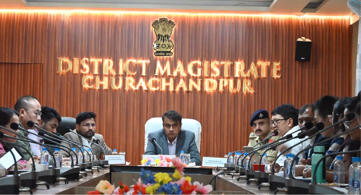 Chief Secretary reviews healthcare, livelihood and rehabilitation measures for IDPs