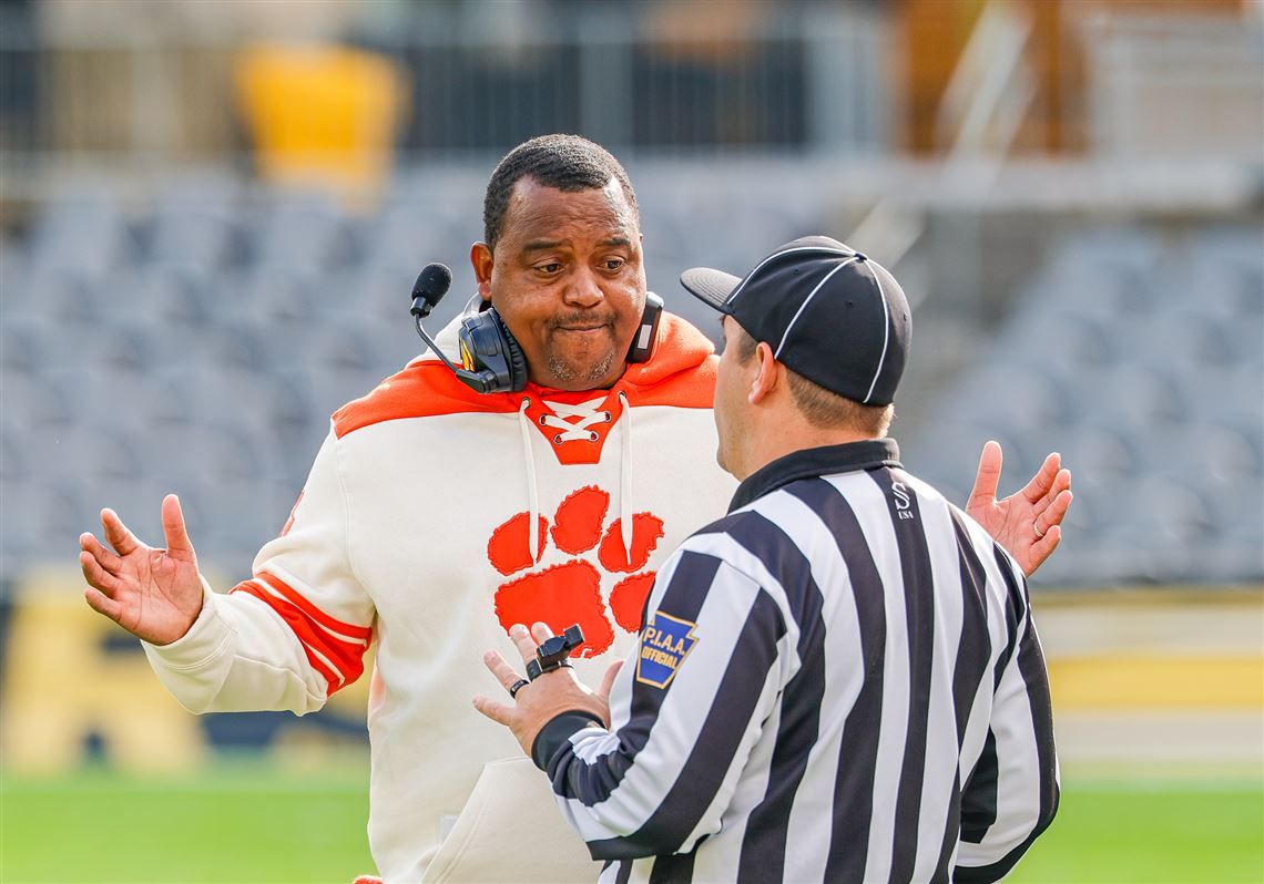 Clairton forfeits Friday's game against Steel Valley due to a 'personnel matter'