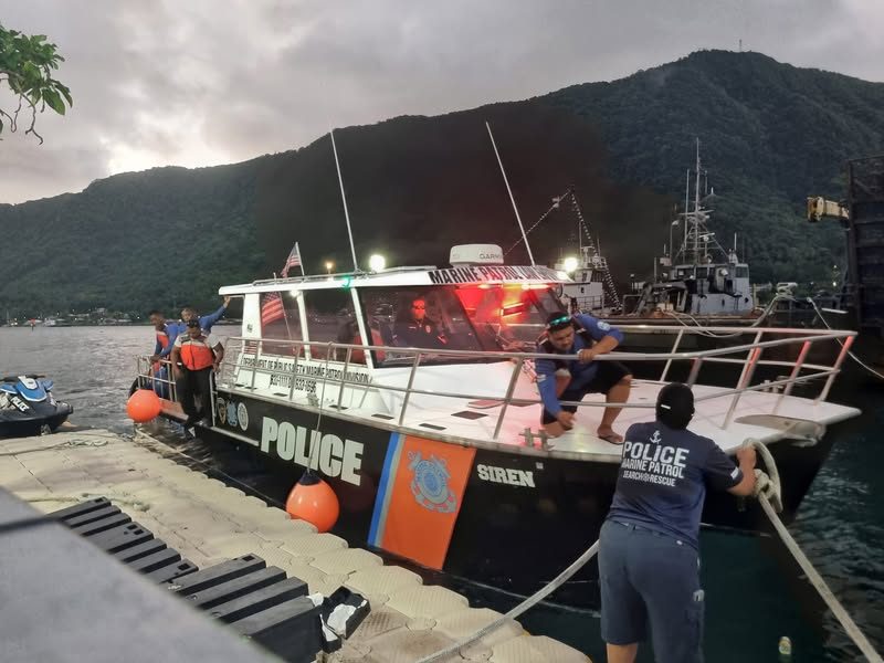 Divers locate body of man who fell overboard in harbor