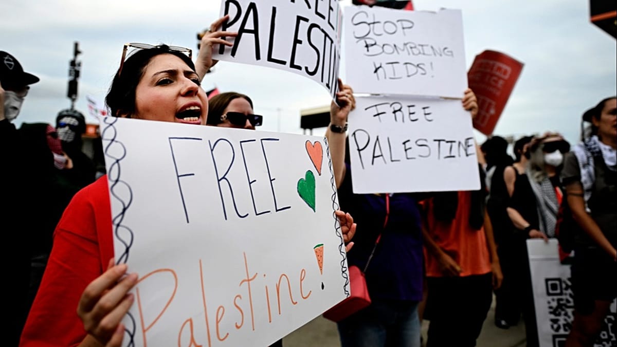 Ed Sheeran says situation in Gaza is 'catastrophic and unjustifiable' as he opens Philadelphia show