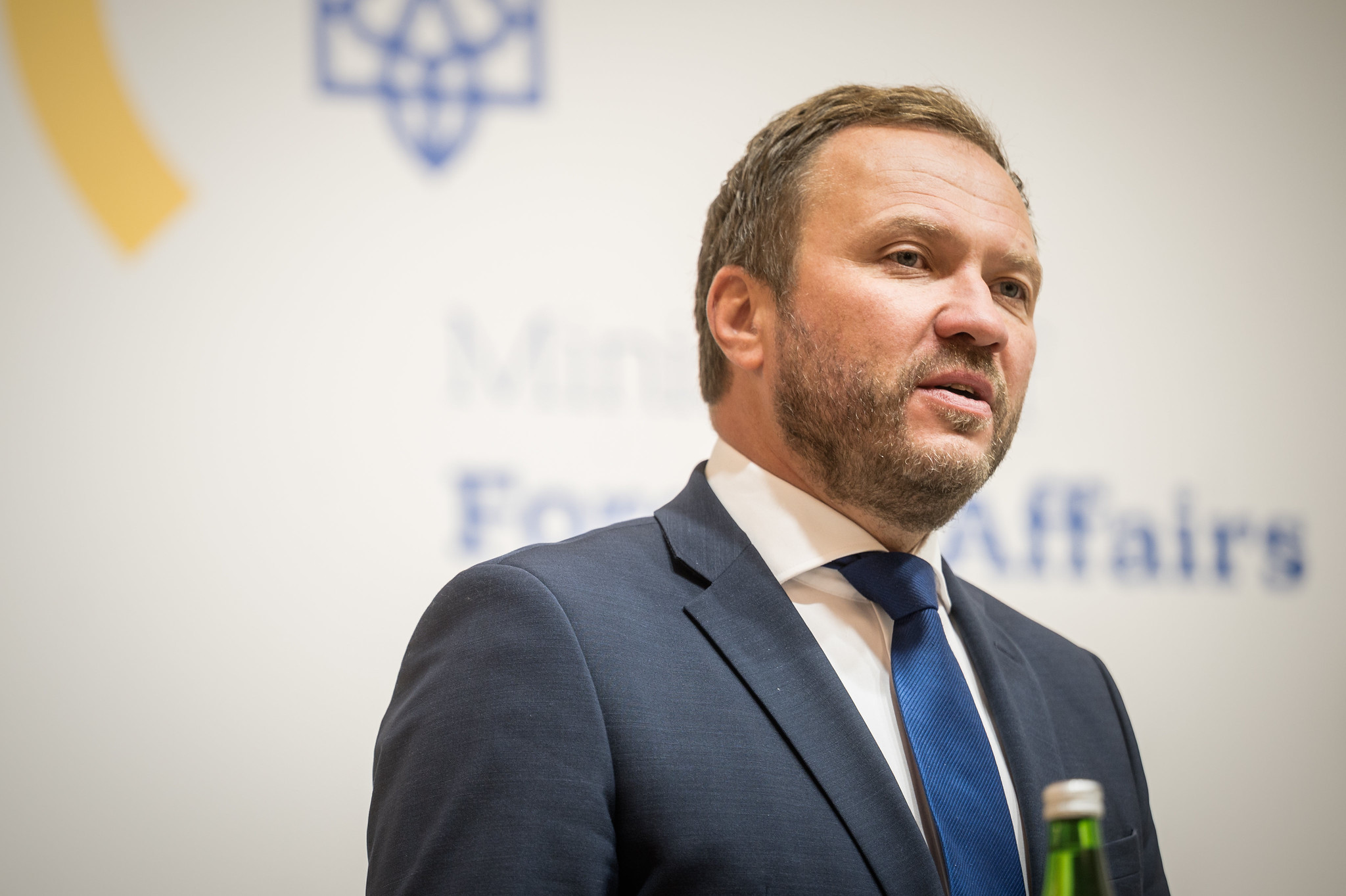 Estonia ready to close border in event of Russian mobilization