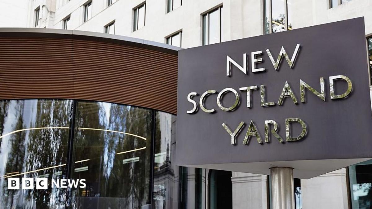A general view of the outside of New Scotland Yard.