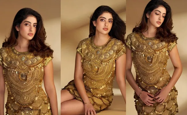 HOT: Bachchan's Grand Daughter In Golden Glam