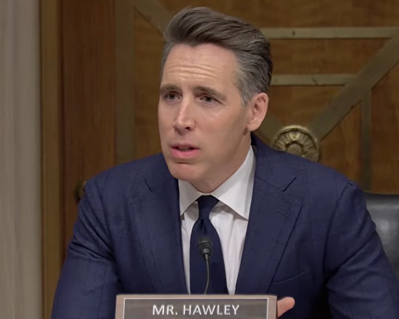 Hawley chairs hearing on Flock cameras: "treating every citizen in America as if they’re a criminal"