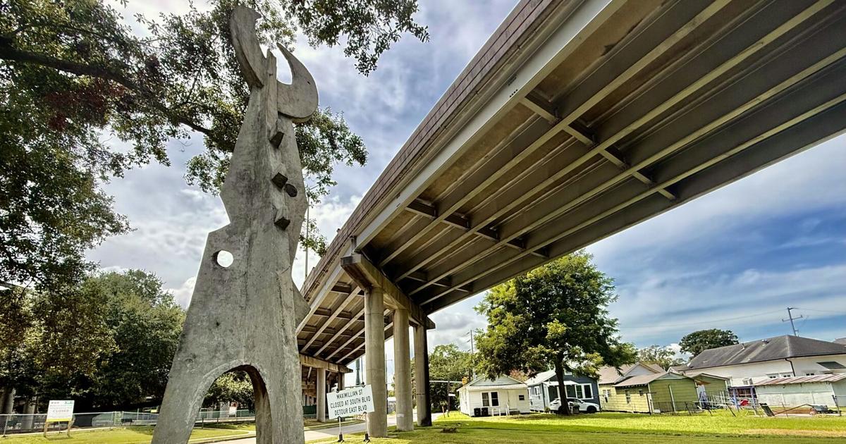 History of the sculpture beneath interstate in Baton Rouge | Curious Louisiana