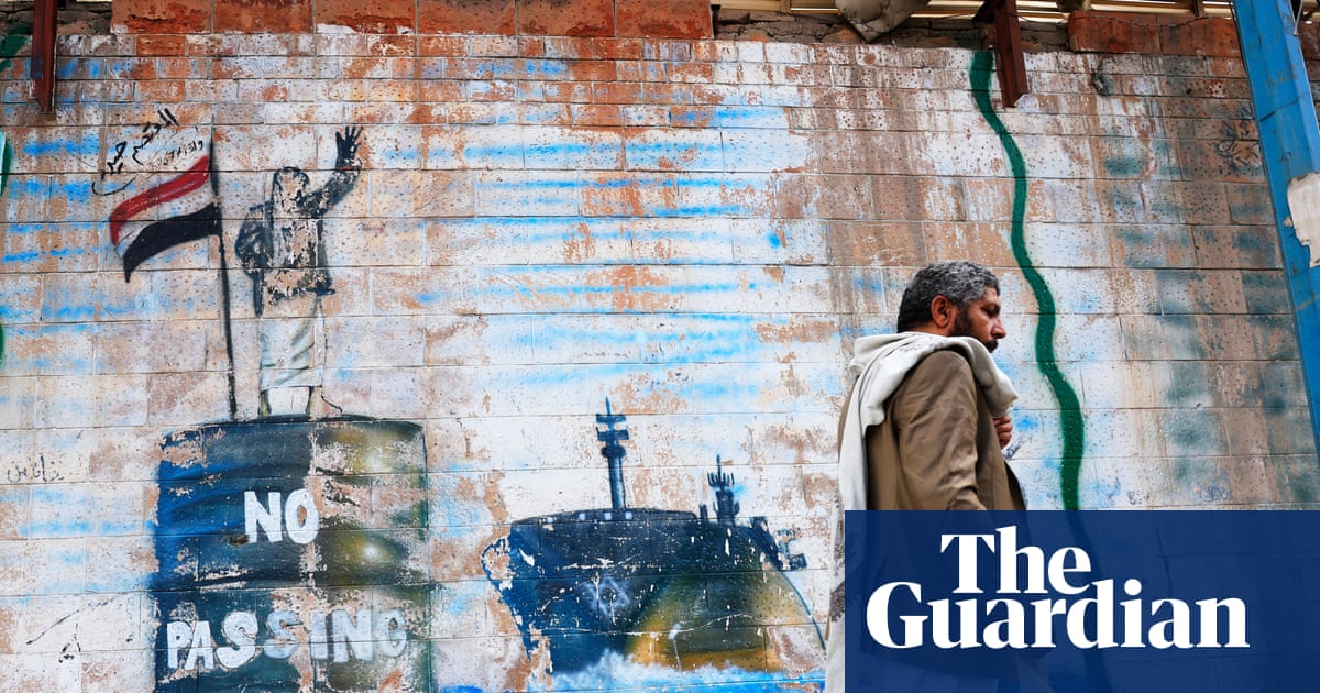 Houthis claim attack on Saudi base as fighting flares with Yemeni forces | Yemen