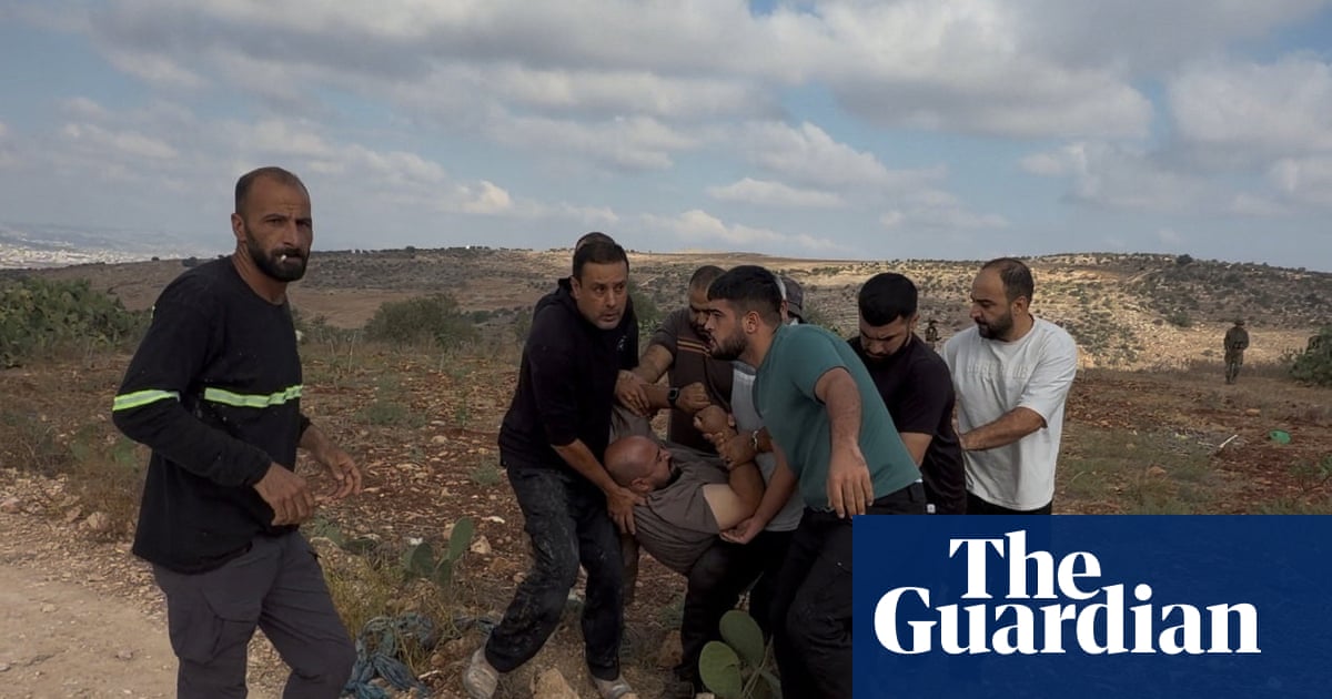 IDF soldier filmed shooting Palestinian in leg amid West Bank settler standoff | West Bank