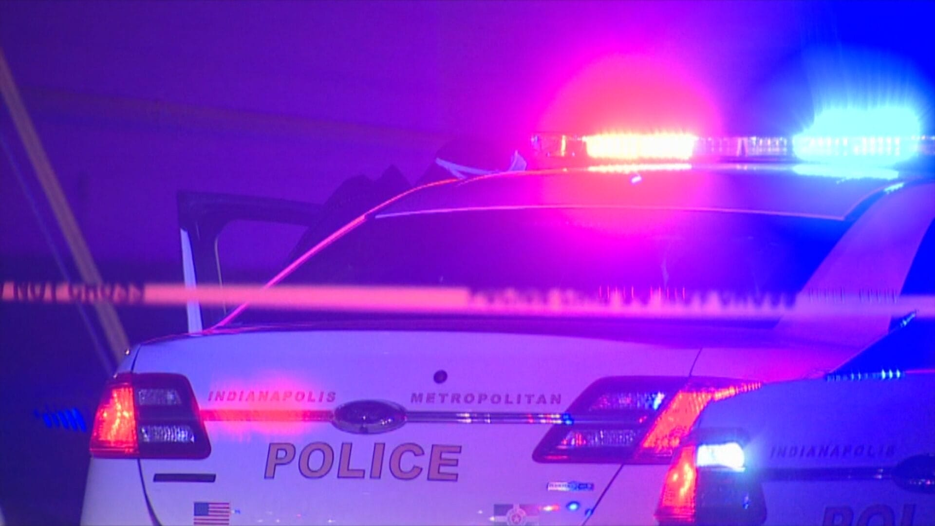 IMPD: 2-vehicle crash kills 1 on Indy's northeast side