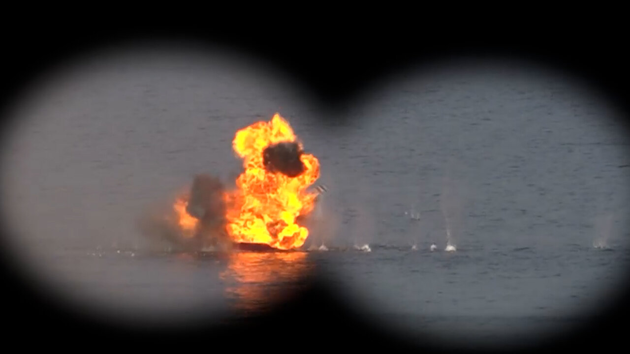 IRGC Navy issues stark warning to vessels in Hormuz