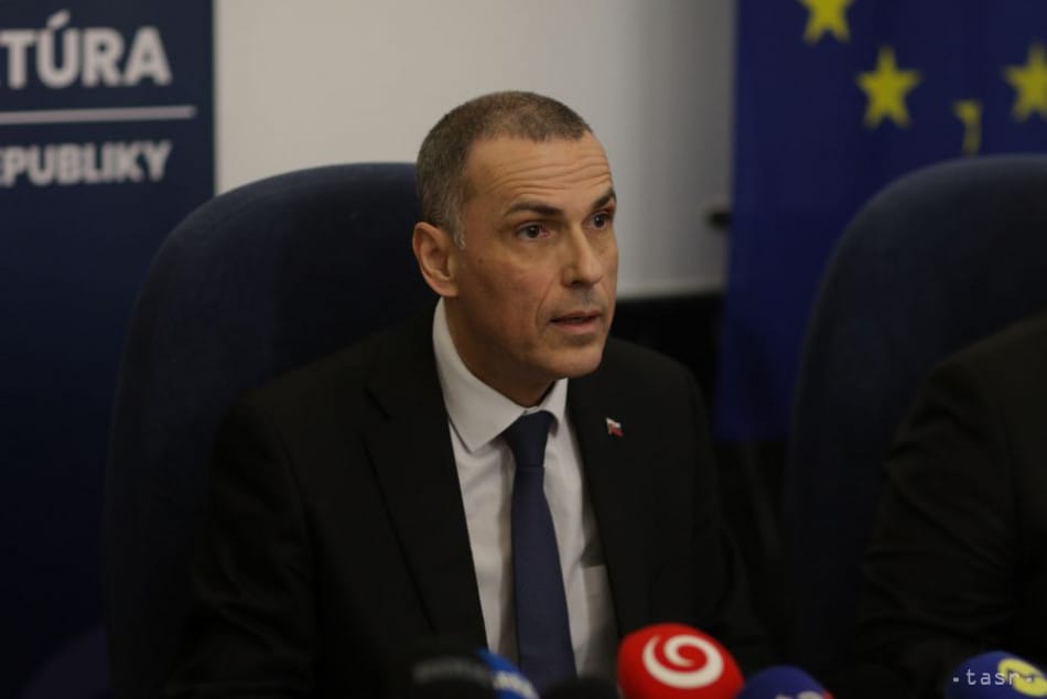 Inflammatory Statements Uttered by Fico Can End in Great Tragedy