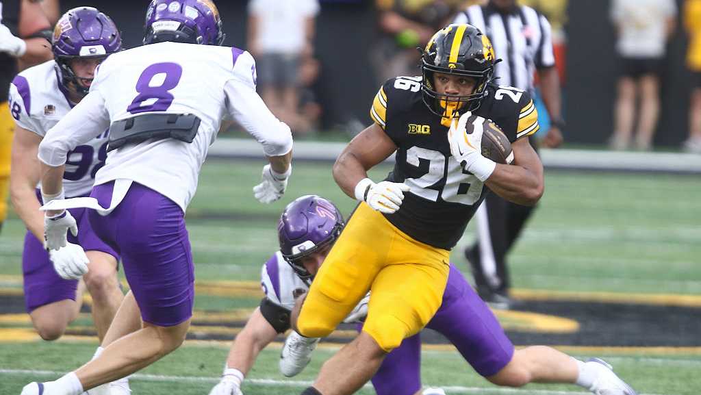 Iowa football vs. UNI: 3 Hawkeyes cross 100 yards rushing