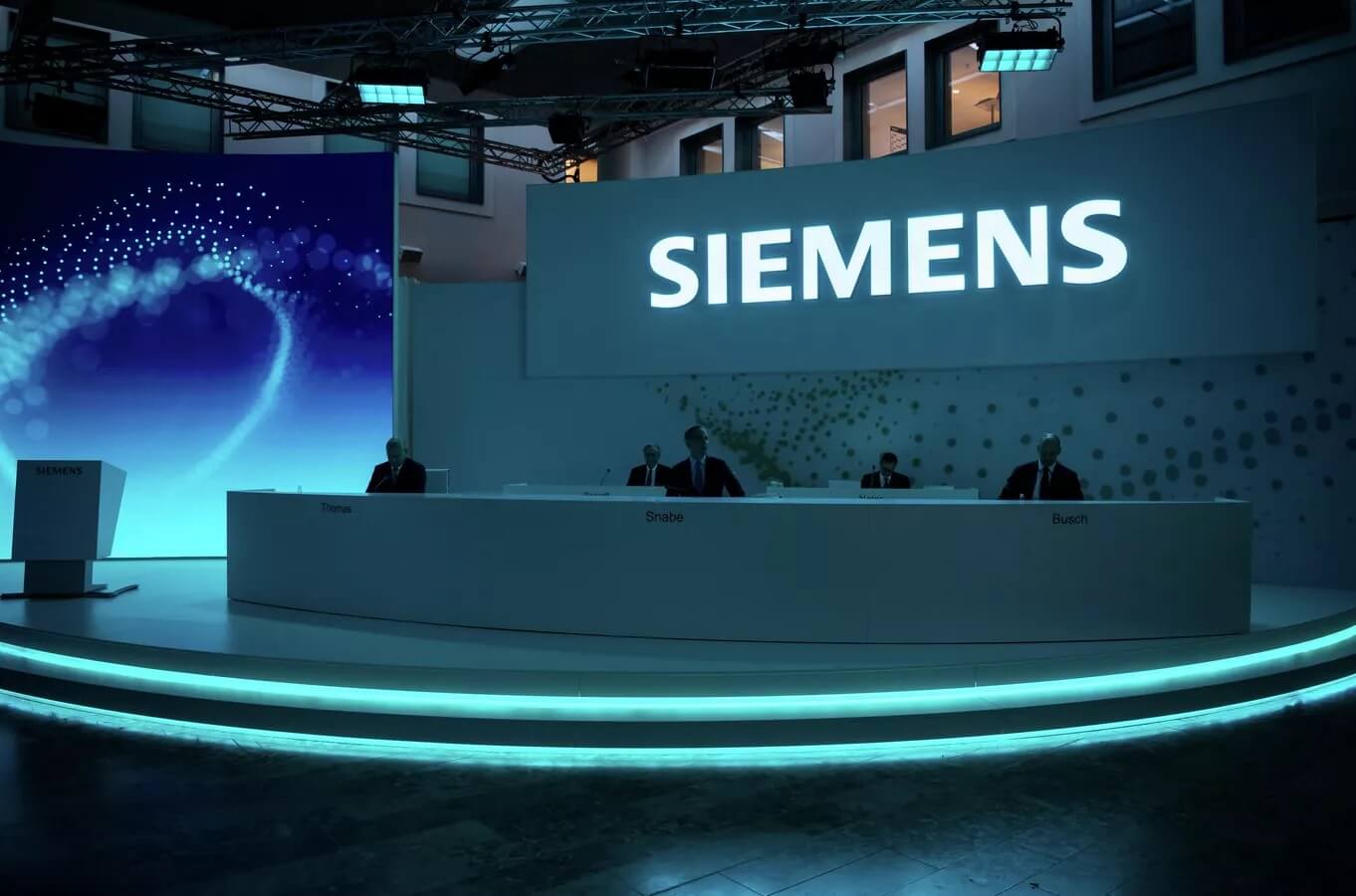 Iraq signs Energy Cooperation Agreement’s fourth phase with Siemens