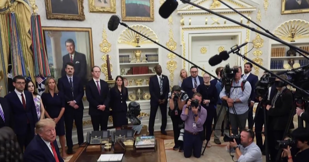 Judge orders White House to restore access for CNN, MS NOW and Politico