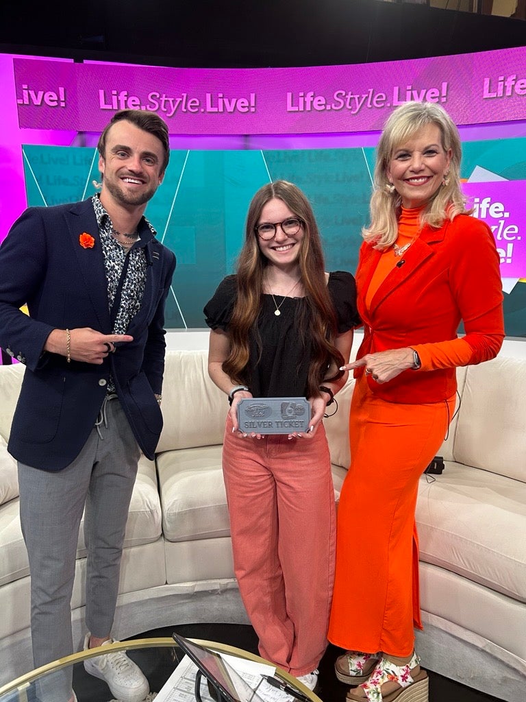 Kelsey Temme wins American Idol silver ticket award