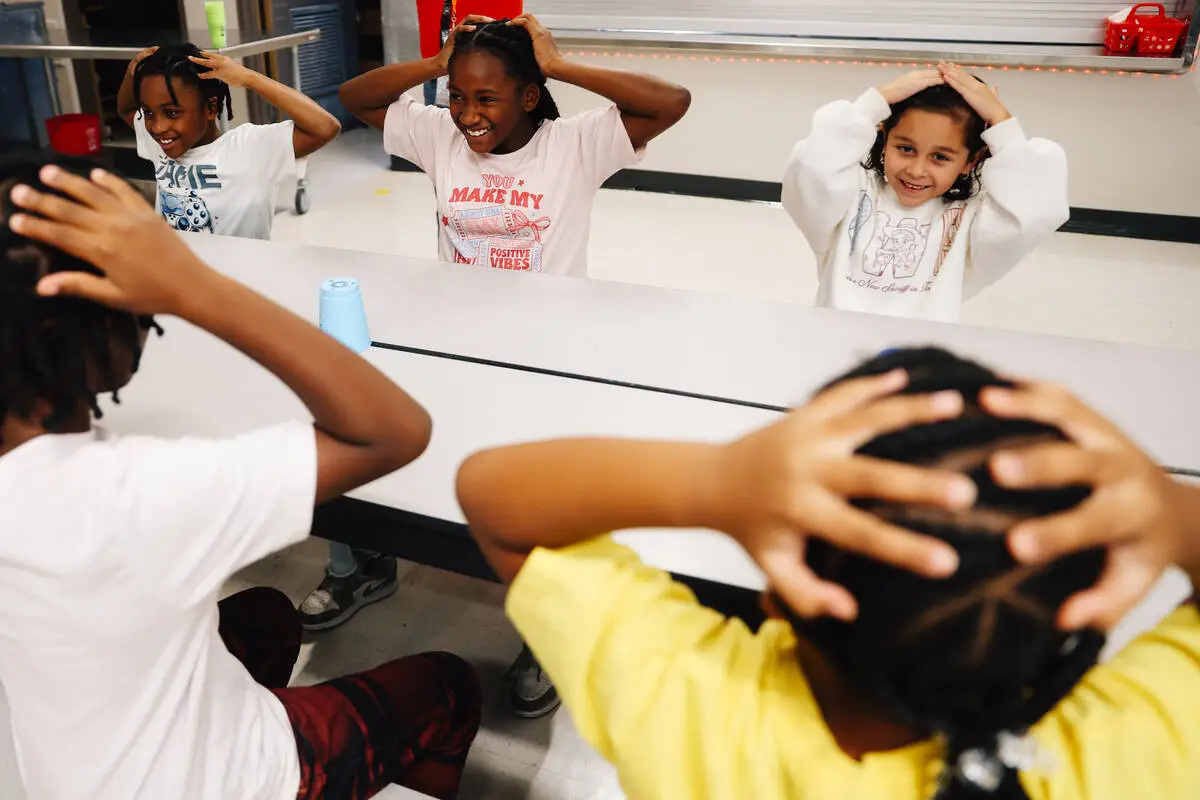 Kids play a game during a Safekey after-school program at Fong Elementary School Thursday, Sept ...