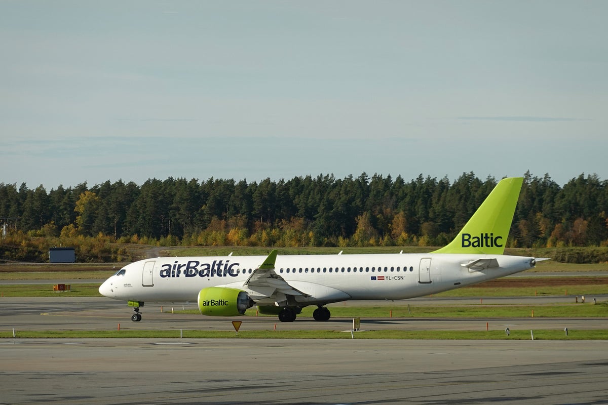 Major European airline with flights from London files for bankruptcy