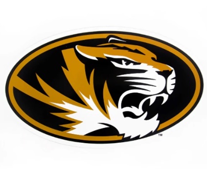 Mizzou Volleyball Players Did Everything They Could To Play Outdoors...Including Wiping Down The Floor