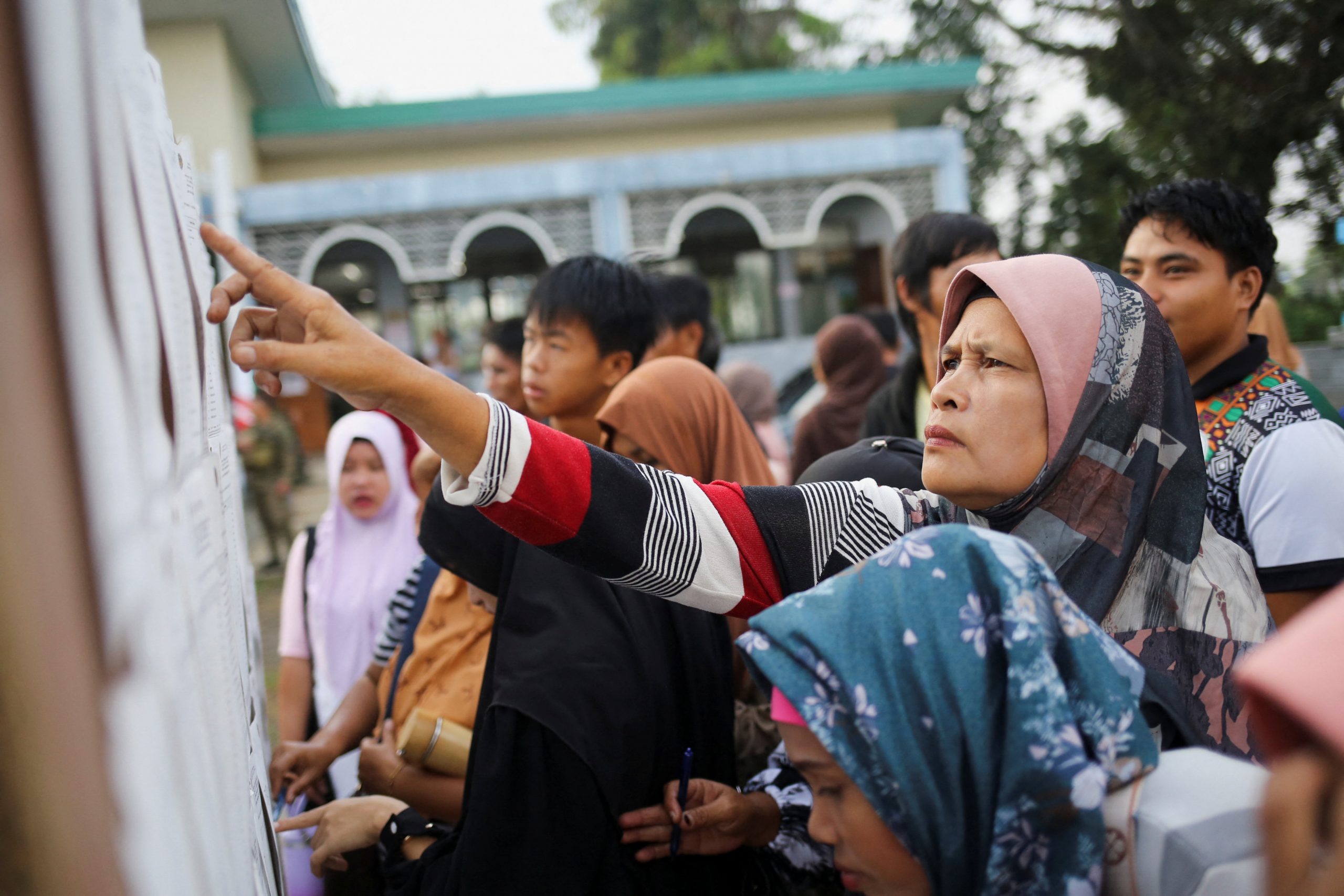 Muslim region in southern Philippines holds first elections