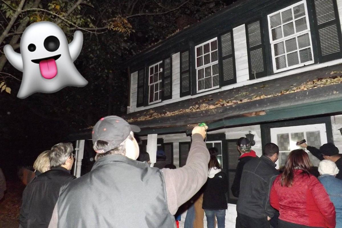 New Jersey's spookiest fall walking tours this September