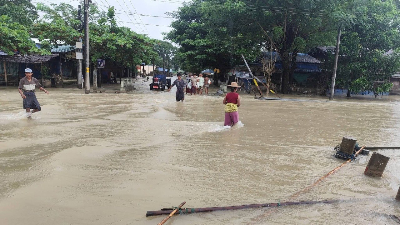 Newly repaired section of Ngawun River embankment collapses for 2nd time, flooding Irrawaddy Region