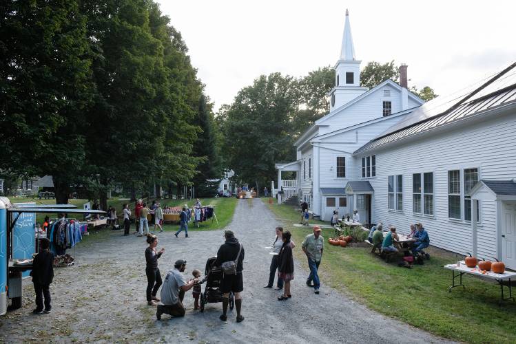 Nonprofits secure grants for community arts programs