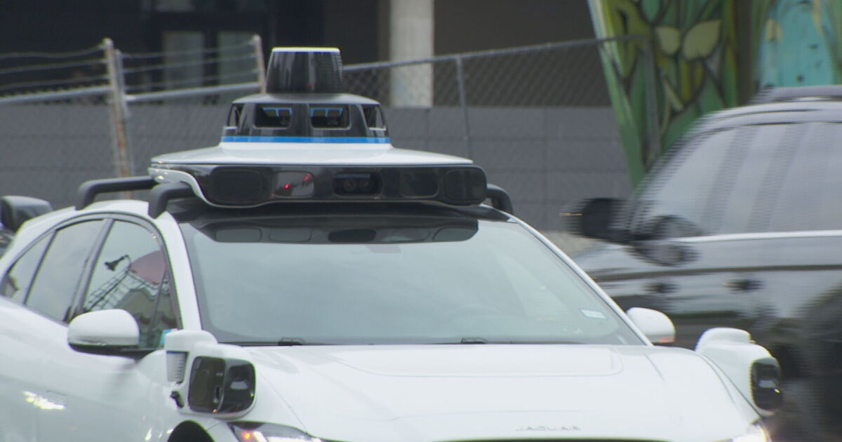 Parents weigh in on new Waymo teen account
