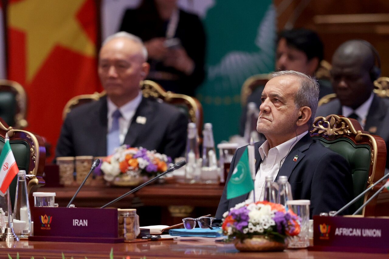Pezeshkian warns against unilateral sanctions at BRICS summit