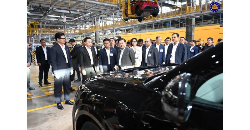 President Of Myanmar Visits VinFast Manufacturing Complex In Hai Phong