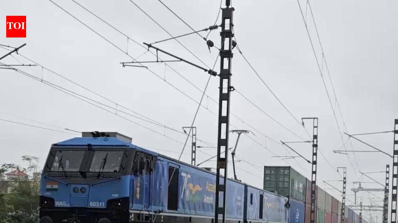 Railways bars pvt agencies from inspecting critical safety parts | Prayagraj News