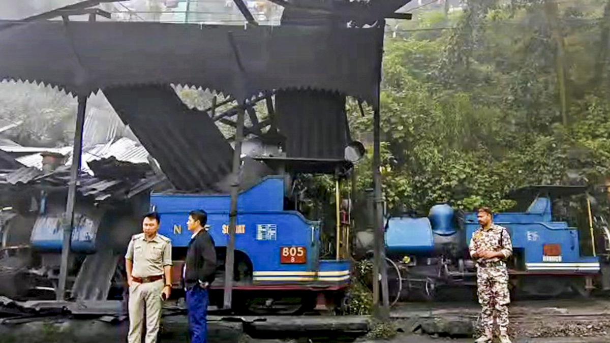 Rain batters West Bengal; toy train car shed crash in Darjeeling injures several