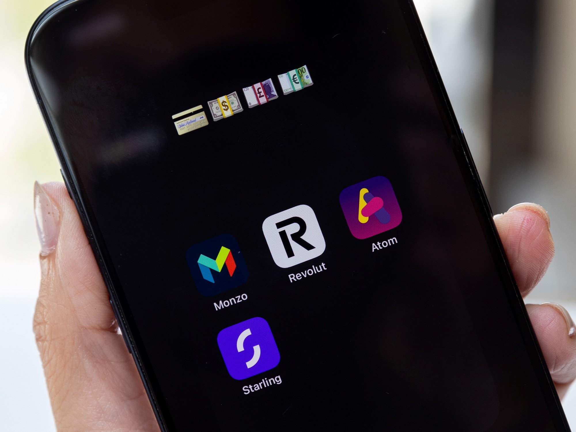 Revolut, el banco digital más grande de Europa, logró aprobación del Central para operar en Argentina