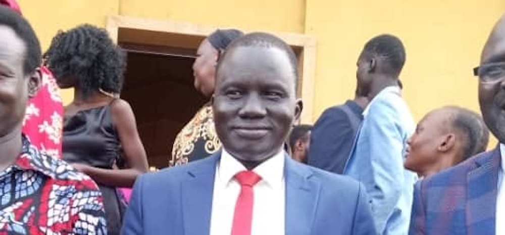 SPLM-IO governor says Oyet suspension came 'directly' from Machar