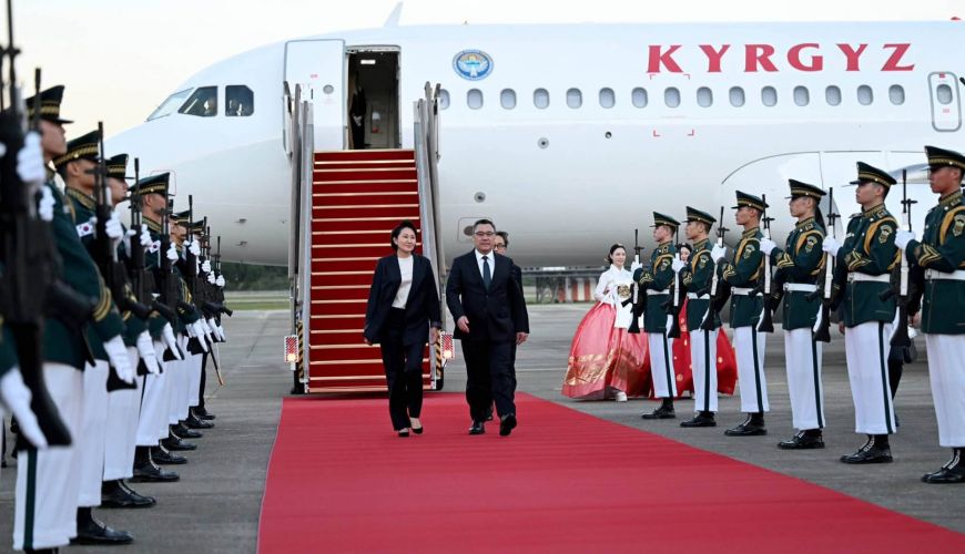 Sadyr Japarov arrives in Korea on official visit -