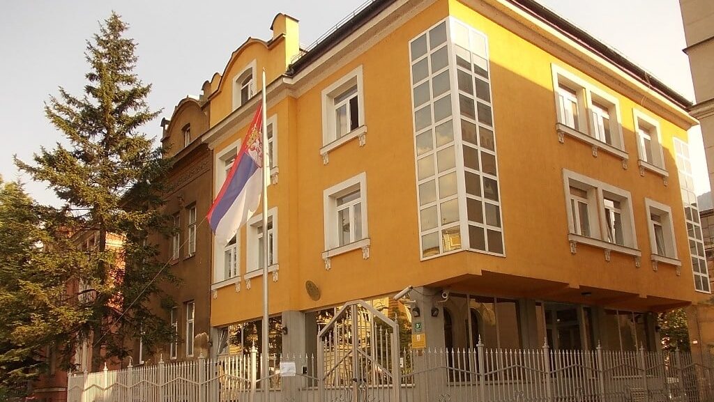Serbia, Bosnian Serbs Slate Sarajevo's Expulsion of Diplomats over Mladic