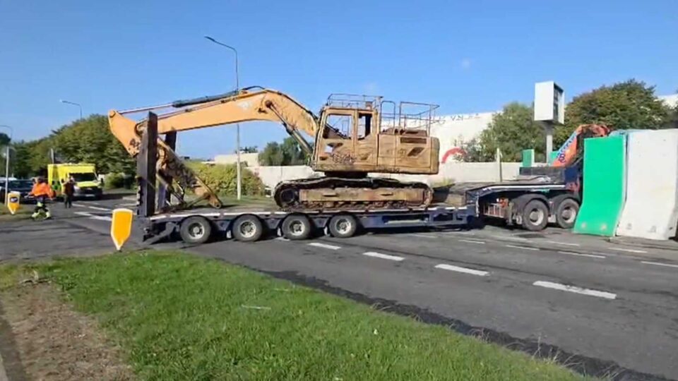 Site clearance at former Crown Paints site